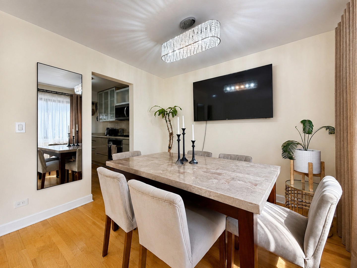 495 Crow Lane 495