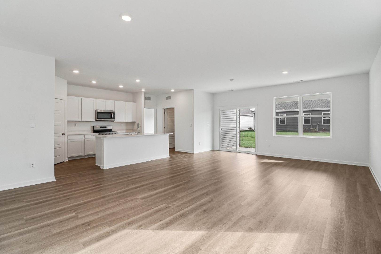 6273 Maple Glen Drive