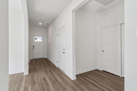 Tiny photo for 6273 Maple Glen Drive, Wonder Lake, IL 60097 (MLS # 12621371)