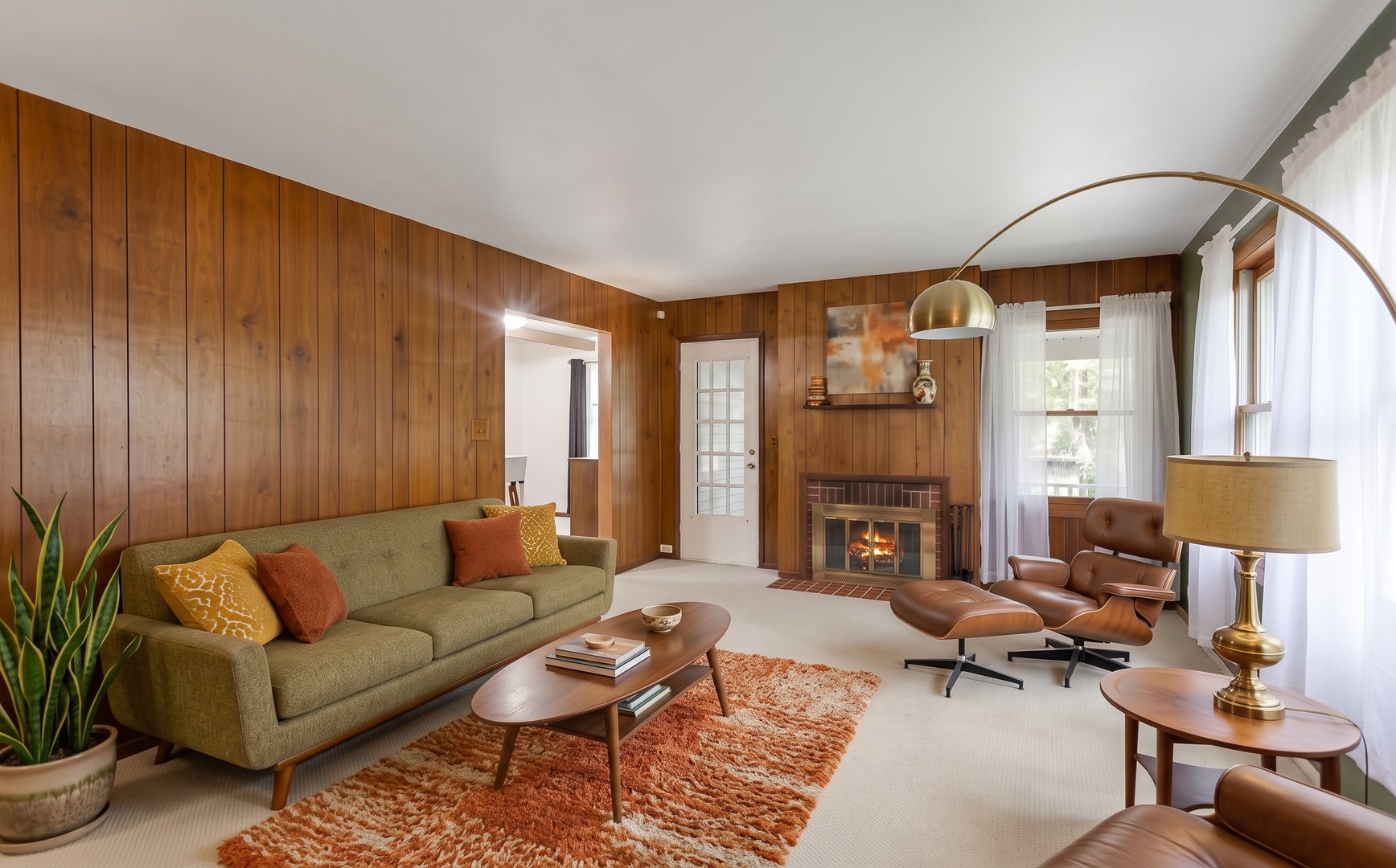 804 Roosevelt Road