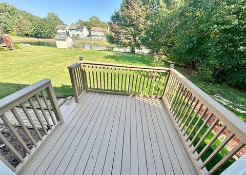 Tiny photo for 4520 W Lawn Avenue, Waukegan, IL 60055 (MLS # 12483355)