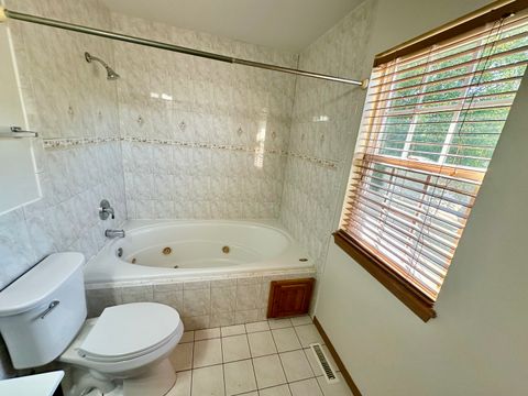 Tiny photo for 4520 W Lawn Avenue, Waukegan, IL 60055 (MLS # 12483355)