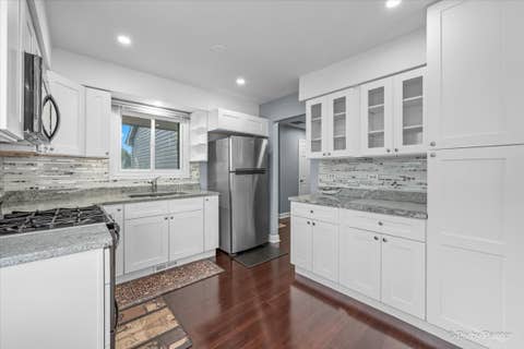 Tiny photo for 1483 N Pembroke Drive, South Elgin, IL 60177 (MLS # 12691563)