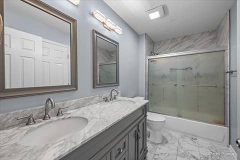 Tiny photo for 1483 N Pembroke Drive, South Elgin, IL 60177 (MLS # 12691563)