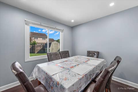 Tiny photo for 1483 N Pembroke Drive, South Elgin, IL 60177 (MLS # 12691563)