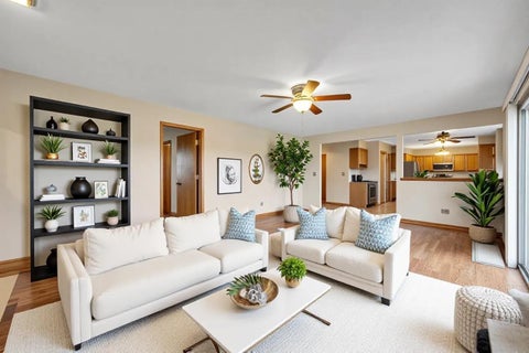 Tiny photo for 3226 Mallard Drive, Homewood, IL 60430 (MLS # 12742311)