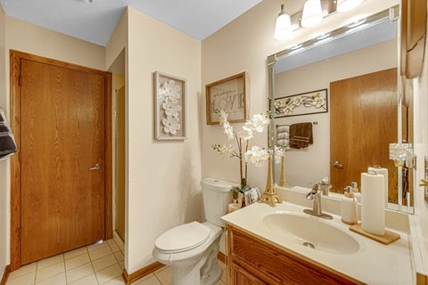 Tiny photo for 3226 Mallard Drive, Homewood, IL 60430 (MLS # 12742311)