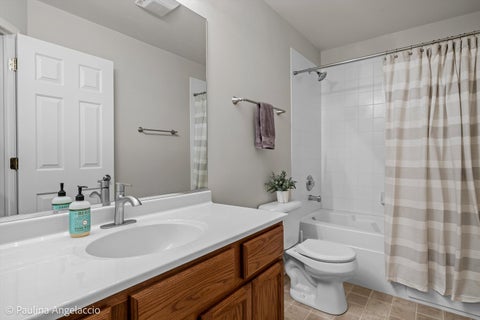 Tiny photo for 2729 Granite Court, Prairie Grove, IL 60012 (MLS # 12674967)