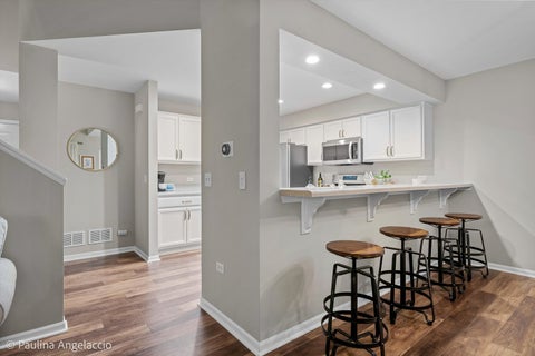 Tiny photo for 2729 Granite Court, Prairie Grove, IL 60012 (MLS # 12674967)
