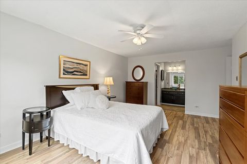 Tiny photo for 7711 W OAK RIDGE Court #2A, Palos Heights, IL 60463 (MLS # 12452869)