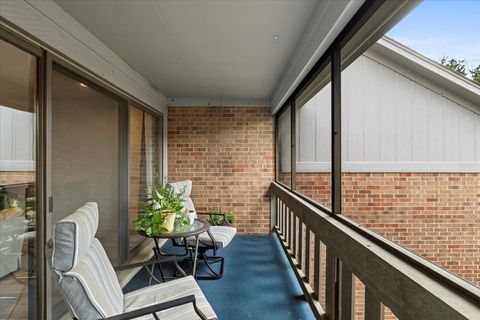 Tiny photo for 7711 W OAK RIDGE Court #2A, Palos Heights, IL 60463 (MLS # 12452869)