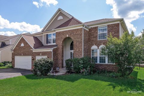 Photo of 3529 Chancery Lane, Carpentersville, IL 60110 (MLS # 12455754)