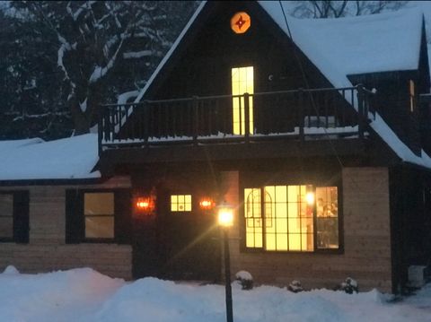 Tiny photo for 27 Maple Avenue, Lake Zurich, IL 60047 (MLS # 12545868)