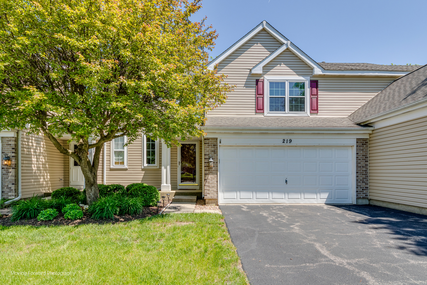View Crystal Lake, IL 60014 townhome