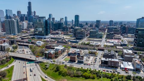 Tiny photo for 452 N Morgan Street, Chicago, IL 60642 (MLS # 12481126)