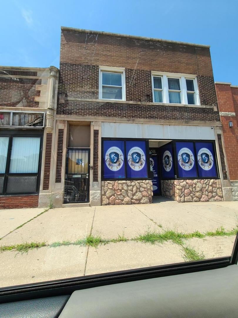Photo 1 of 17 — 9208 S Cottage Grove Avenue, Chicago, IL 60619