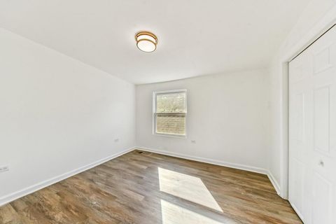 Tiny photo for 7801 S Eberhart Avenue, Chicago, IL 60619 (MLS # 12507194)