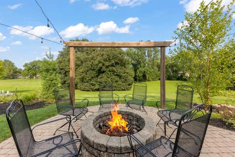 Tiny photo for 6S165 Lakewood Drive, Naperville, IL 60540 (MLS # 12729050)