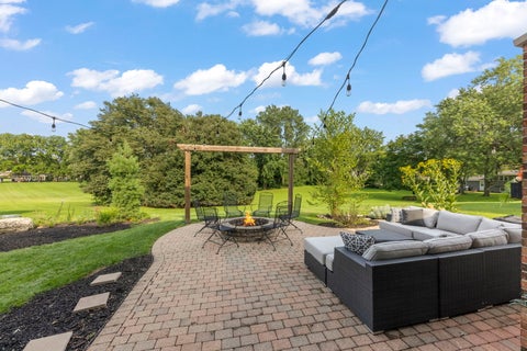 Tiny photo for 6S165 Lakewood Drive, Naperville, IL 60540 (MLS # 12729050)