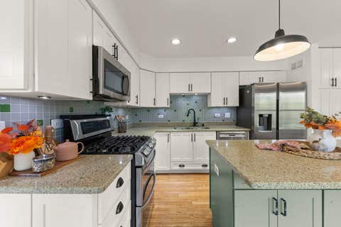 Tiny photo for 6S165 Lakewood Drive, Naperville, IL 60540 (MLS # 12729050)