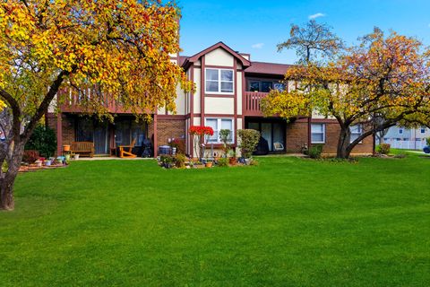 Tiny photo for 2930 Northampton Drive #A2, Rolling Meadows, IL 60008 (MLS # 12518620)