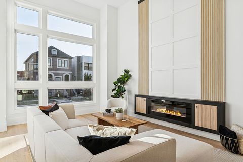 Tiny photo for 706 E 41 Street, Chicago, IL 60653 (MLS # 12526004)