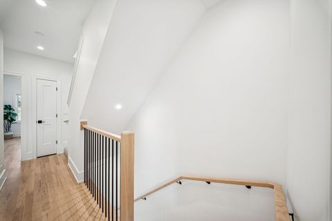 Tiny photo for 706 E 41 Street, Chicago, IL 60653 (MLS # 12526004)