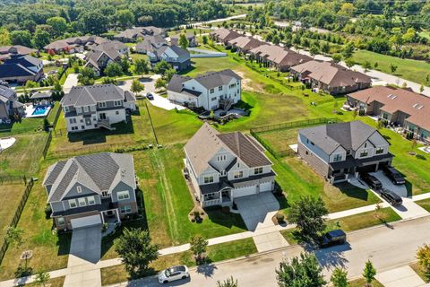 Tiny photo for 12878 Collina Lane, Lemont, IL 60439 (MLS # 12479590)