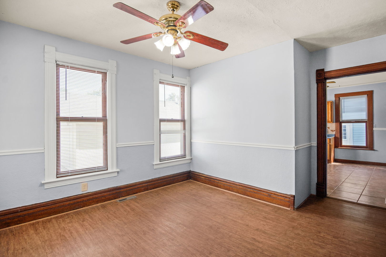 822 DeKalb Avenue