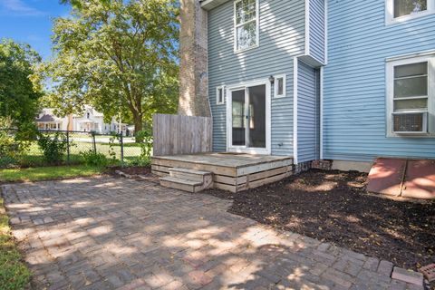 Tiny photo for 822 DeKalb Avenue, Sycamore, IL 60178 (MLS # 12445974)