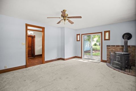Tiny photo for 822 DeKalb Avenue, Sycamore, IL 60178 (MLS # 12445974)
