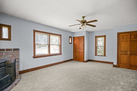 Tiny photo for 822 DeKalb Avenue, Sycamore, IL 60178 (MLS # 12445974)