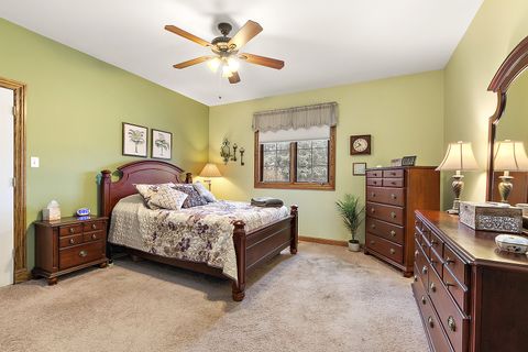 Tiny photo for 7832 Joliet Drive S, Tinley Park, IL 60477 (MLS # 12576171)