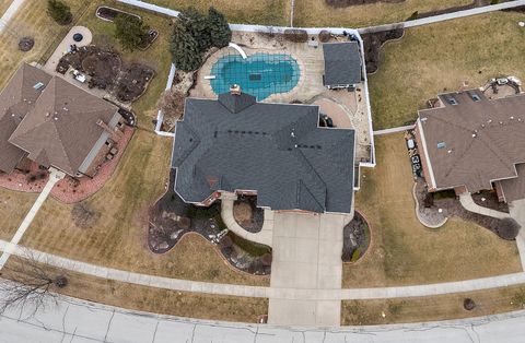 Tiny photo for 7832 Joliet Drive S, Tinley Park, IL 60477 (MLS # 12576171)