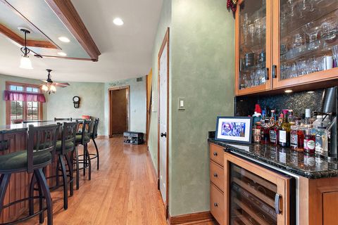 Tiny photo for 7832 Joliet Drive S, Tinley Park, IL 60477 (MLS # 12576171)