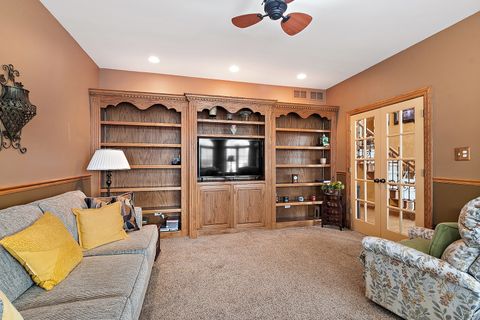 Tiny photo for 7832 Joliet Drive S, Tinley Park, IL 60477 (MLS # 12576171)