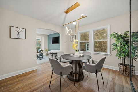 Tiny photo for 9908 S Maplewood Avenue, Chicago, IL 60655 (MLS # 12581291)