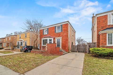 Tiny photo for 9908 S Maplewood Avenue, Chicago, IL 60655 (MLS # 12581291)