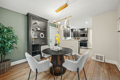 Tiny photo for 9908 S Maplewood Avenue, Chicago, IL 60655 (MLS # 12581291)