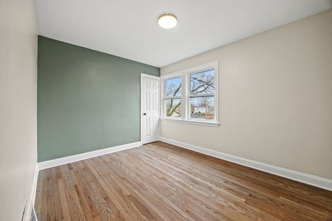 Tiny photo for 9908 S Maplewood Avenue, Chicago, IL 60655 (MLS # 12581291)