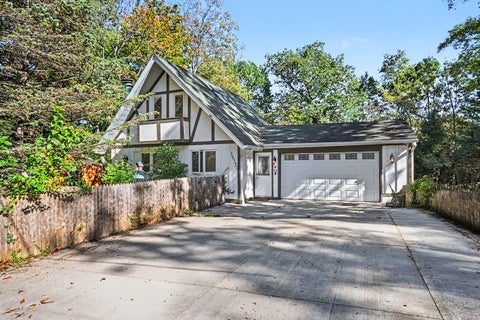 Photo of 38551 N Hillandale Drive, Spring Grove, IL 60081 (MLS # 12792173)