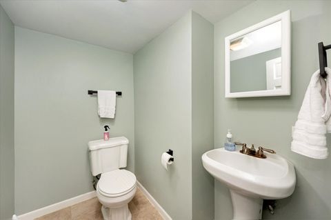 Tiny photo for 1157 Gunderson Avenue, Oak Park, IL 60304 (MLS # 12489415)