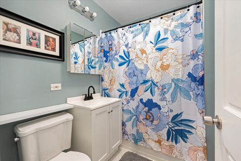 Tiny photo for 1157 Gunderson Avenue, Oak Park, IL 60304 (MLS # 12489415)