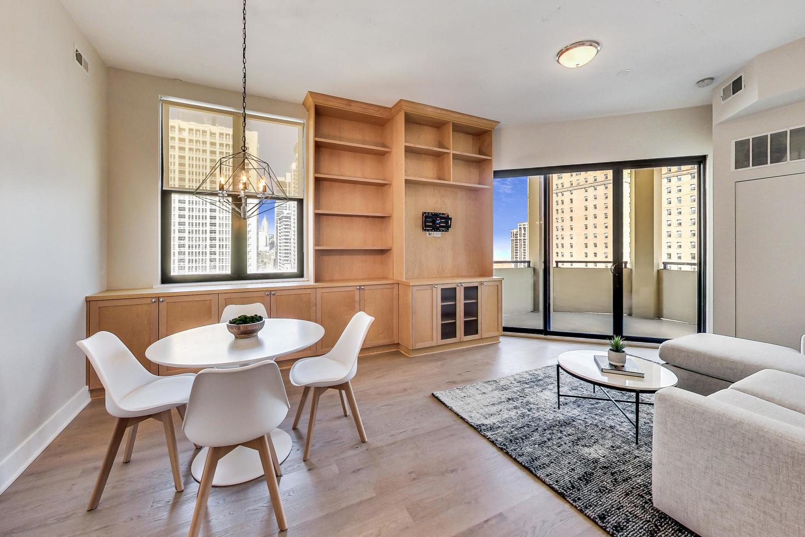 1464 S MICHIGAN Avenue 1201