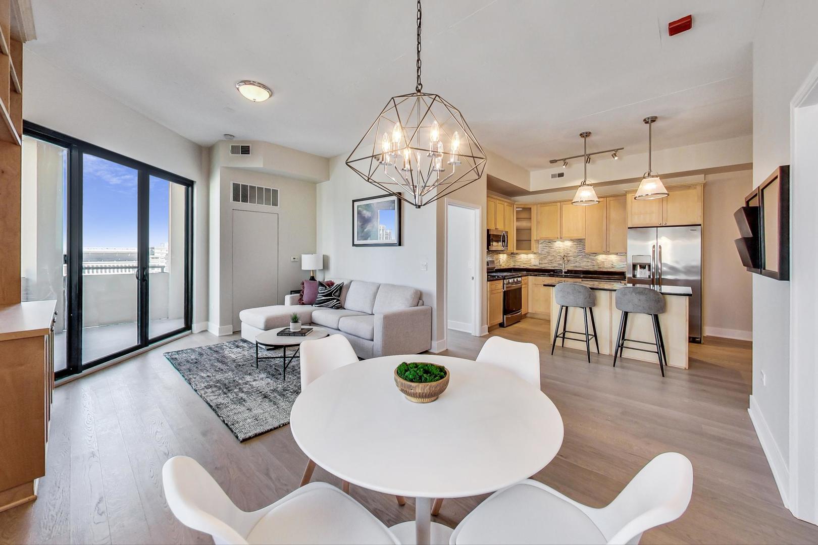 1464 S MICHIGAN Avenue 1201