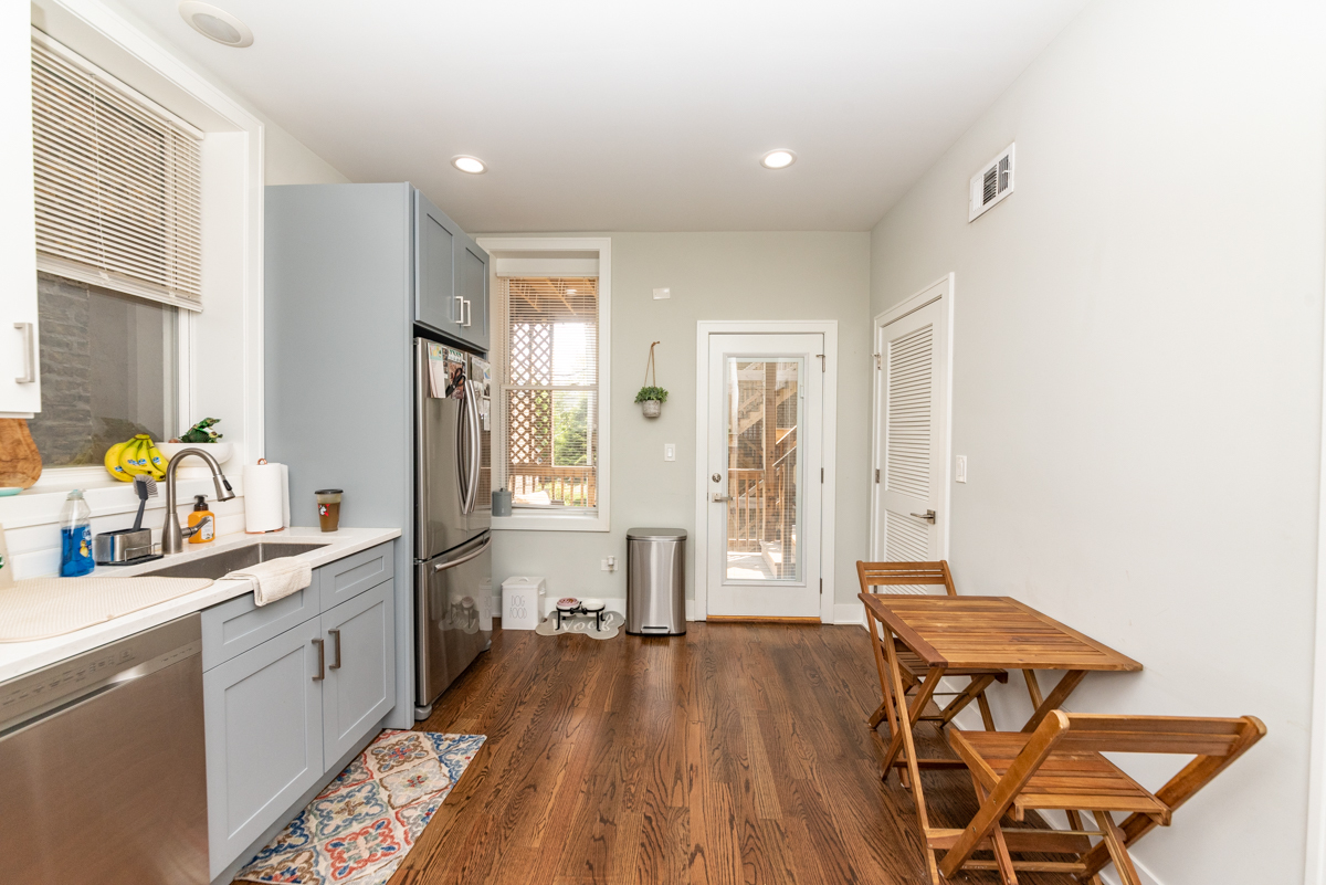 2145 W Webster Avenue 2