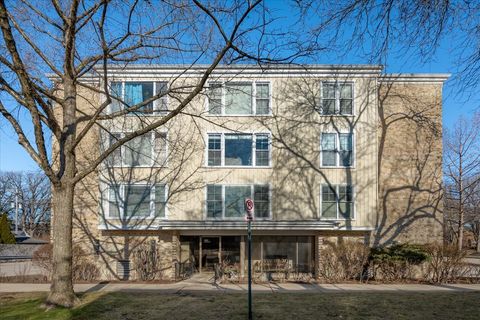 Photo of 601 Ridge Road #202, Wilmette, IL 60091 (MLS # 12566089)