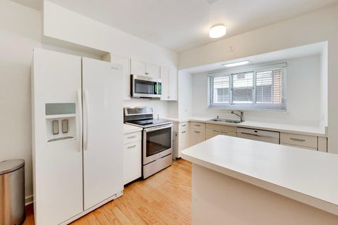 Tiny photo for 1508 HINMAN Avenue #3A, Evanston, IL 60201 (MLS # 12686836)