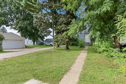 Tiny photo for 725 18th Street, North Chicago, IL 60064 (MLS # 12465114)