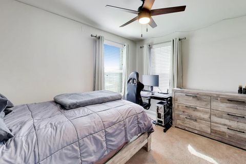 Tiny photo for 735 Glenwood Drive, South Elgin, IL 60177 (MLS # 12627864)